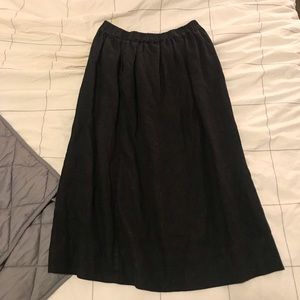 Black Linenfox midi skirt